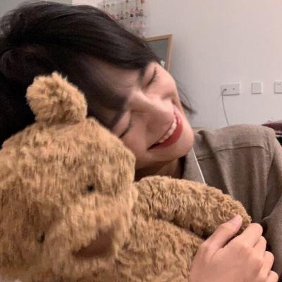 亚历克斯·克罗斯第一季